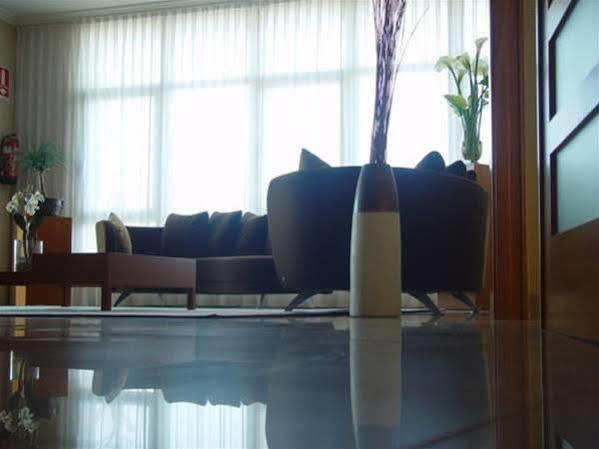 Hotel Dinajan Villanueva De Arosa Kültér fotó